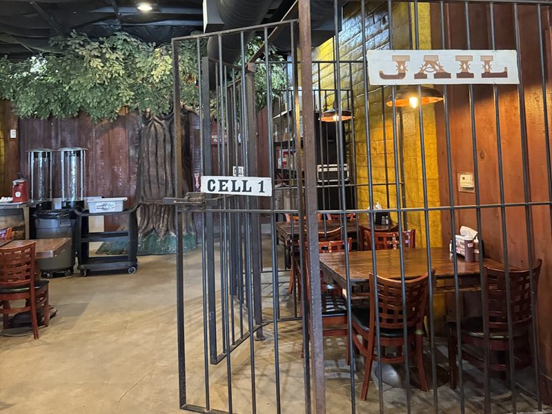 Big Bubba's Bad BBQ interior